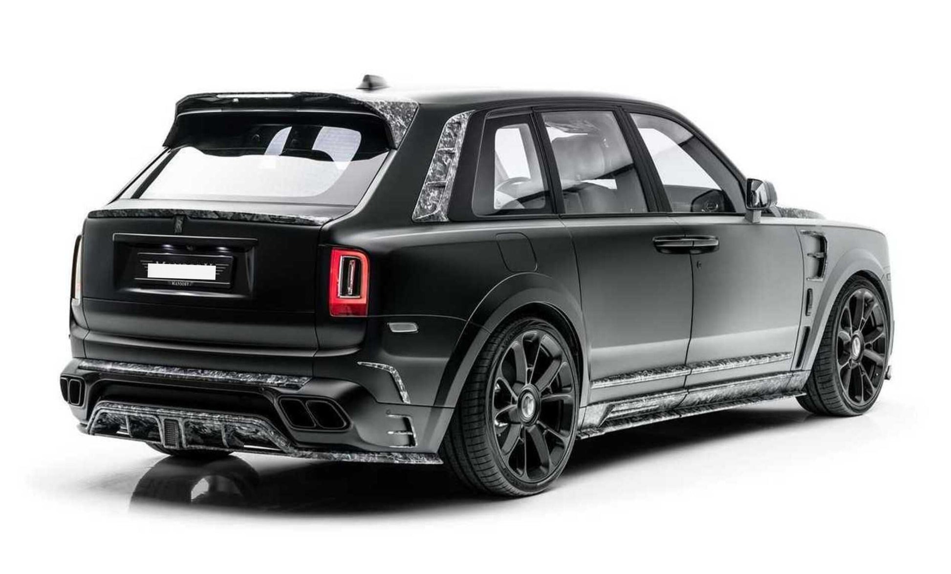 Mansory Style Rolls-Royce Cullinan body kit full set